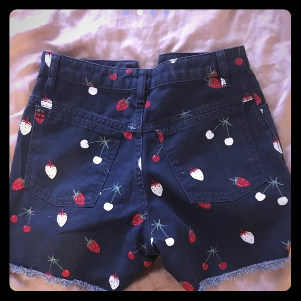 Urban outfitters high waisted short shorts